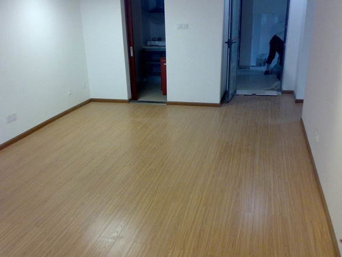 青浦专业强化地板厂,专业复合地板出售