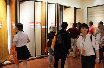 康辉地板工厂团购会幸运嘉宾诞生啦